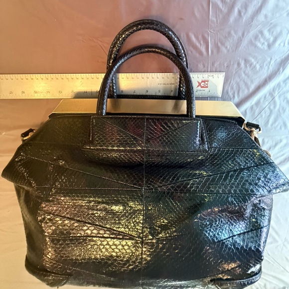antitheft leather backpack ALTOSY Women Anti-theft July4 sightseeing in busy cities Rod Pieces:2 Piece ADIDAS Advantage Backpack -